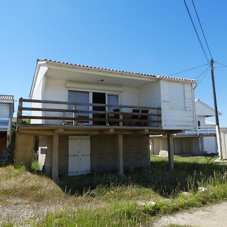 Un Chalet En Bois A La Plage Gruissan Kültér fotó