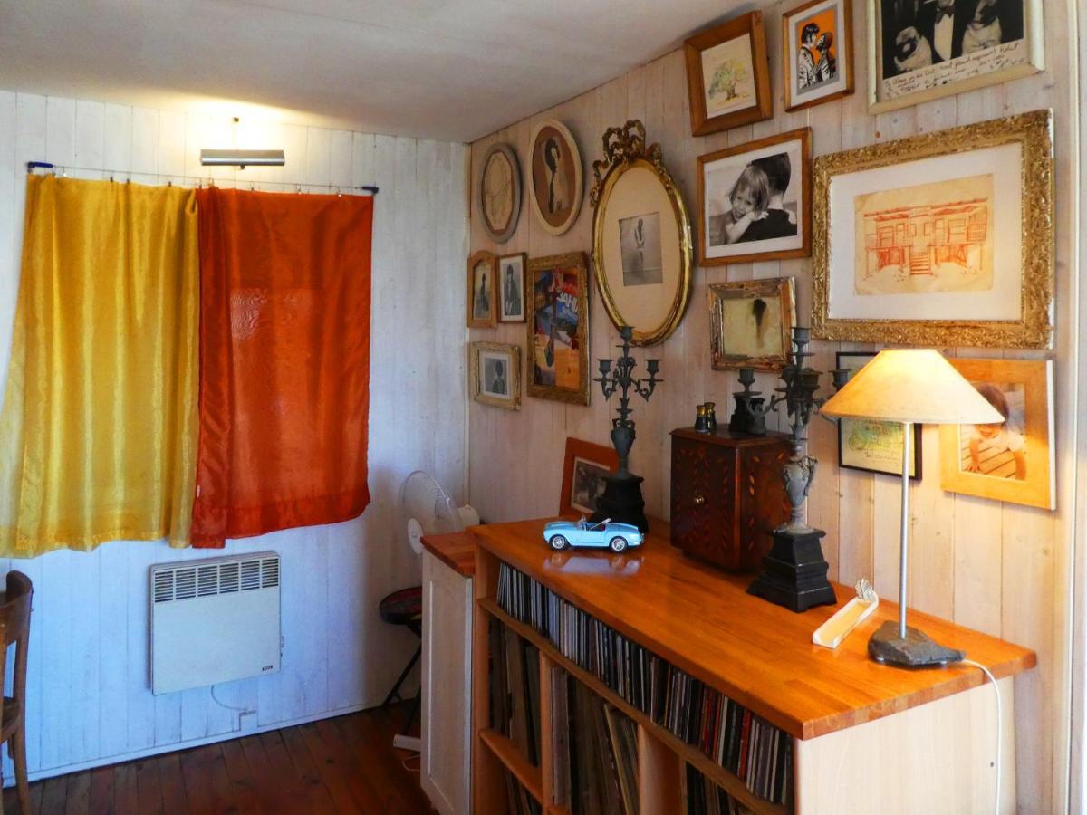 Un Chalet En Bois A La Plage Gruissan Kültér fotó