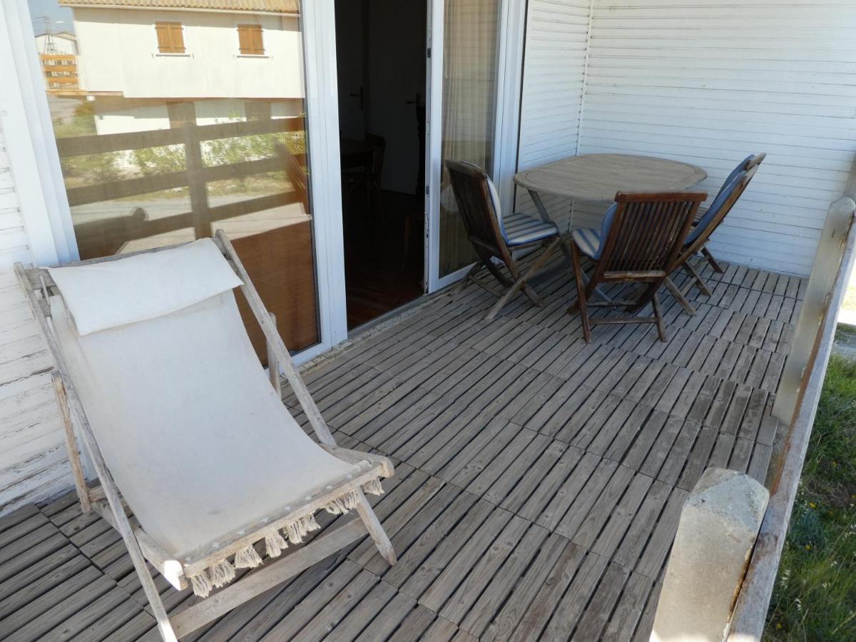 Un Chalet En Bois A La Plage Gruissan Kültér fotó
